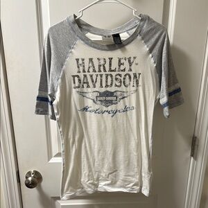 Harley-Davidson Gray and White Short Sleeve Tee
